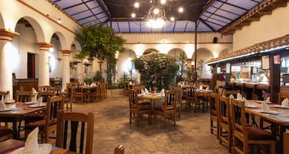 Hotel Plaza Magnolias