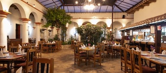 Hotel Plaza Magnolias
