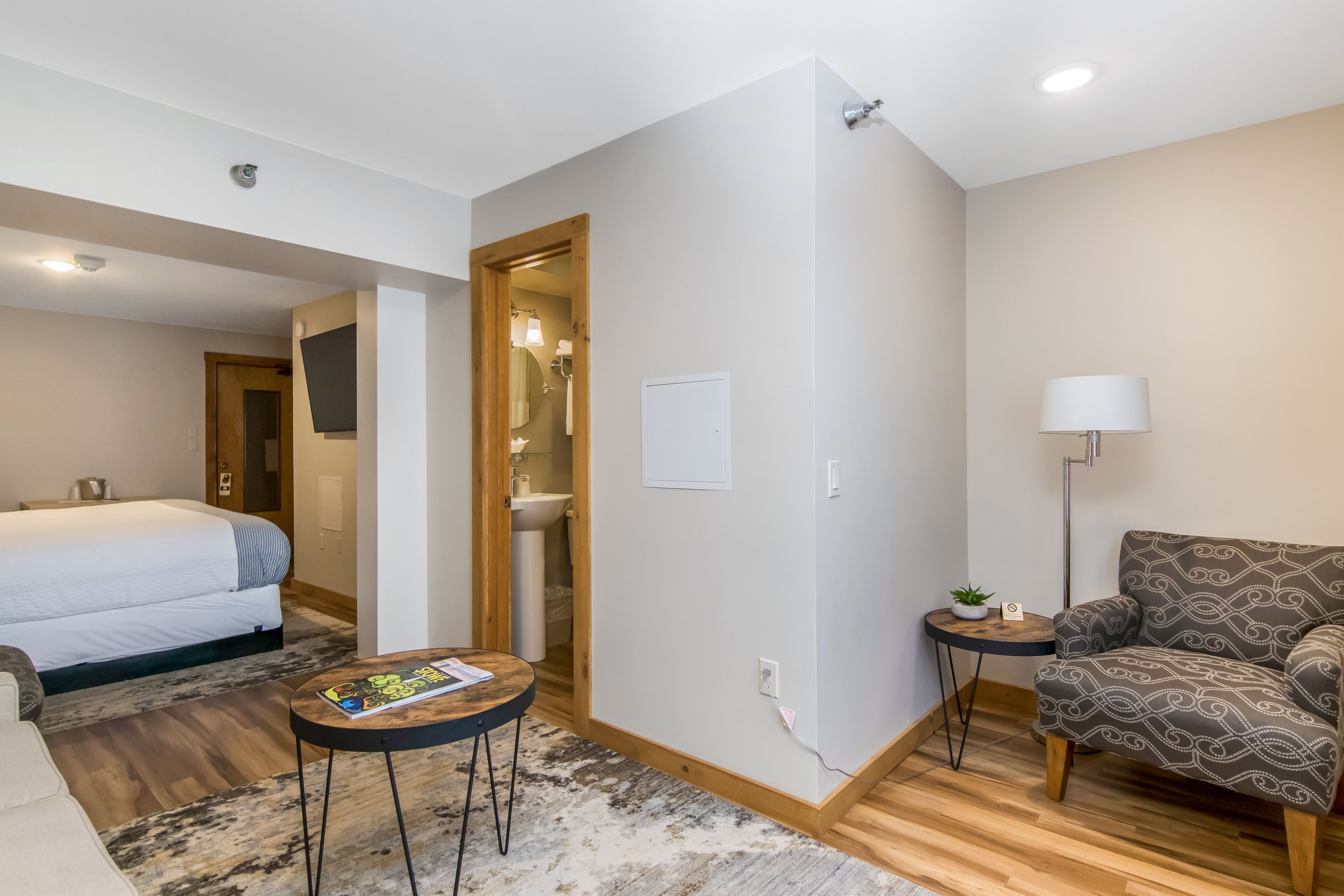 Photo - Grey Fox Inn