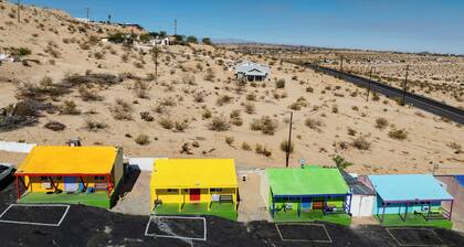 9 Palms Inn