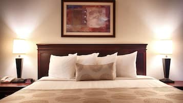 Egyptian cotton sheets, premium bedding, in-room safe, desk