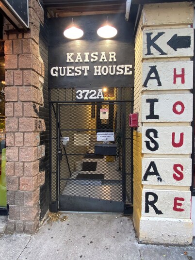 Kaisar Guest House