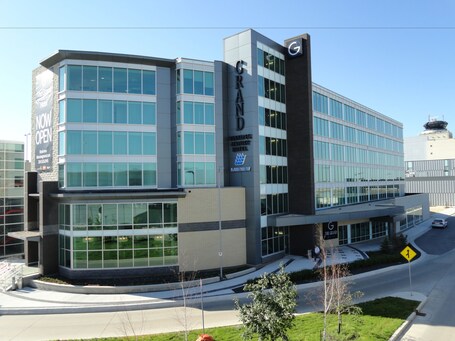The Grand Winnipeg Airport Hotel by Lakeview - Image 34