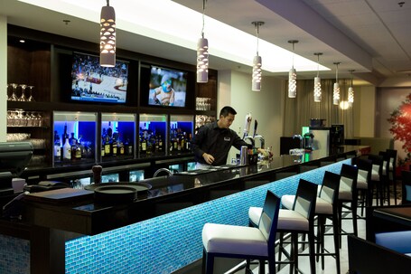 The Grand Winnipeg Airport Hotel by Lakeview - Image 24