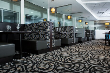 The Grand Winnipeg Airport Hotel by Lakeview - Image 26