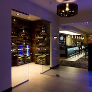 The Grand Winnipeg Airport Hotel by Lakeview