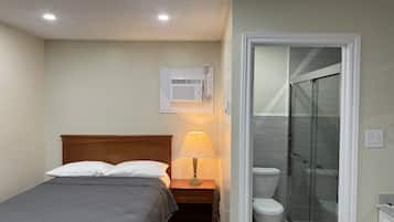 Chambre Standard, 1 lit double | Bureau, Wi-Fi gratuit, draps fournis