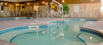 Grand Forks Lodge and Suites
