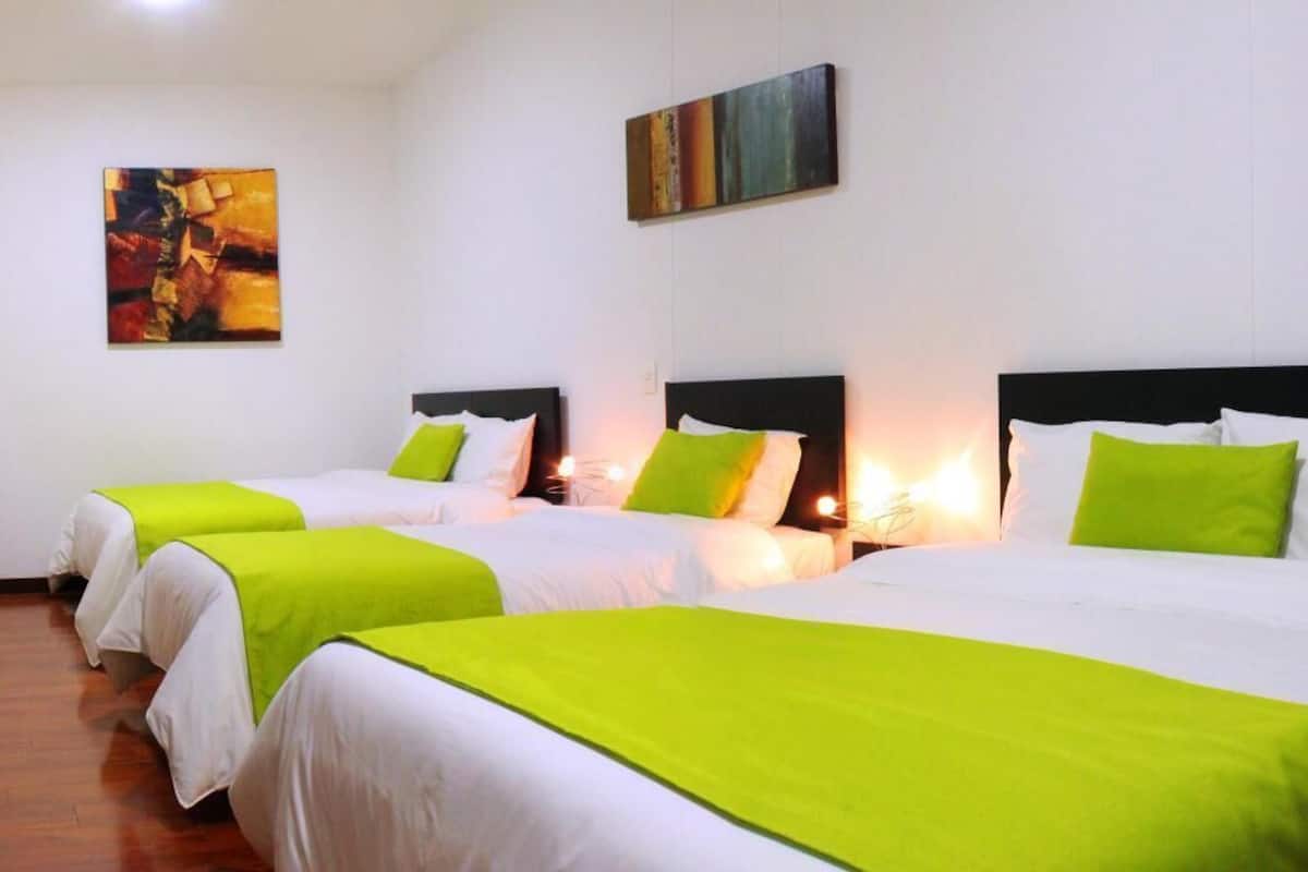 Odada kasa, ses yalıtımı, ücretsiz beşik/çocuk yatağı