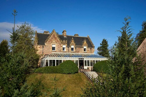 Lochardil House Hotel