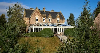 Lochardil House Hotel