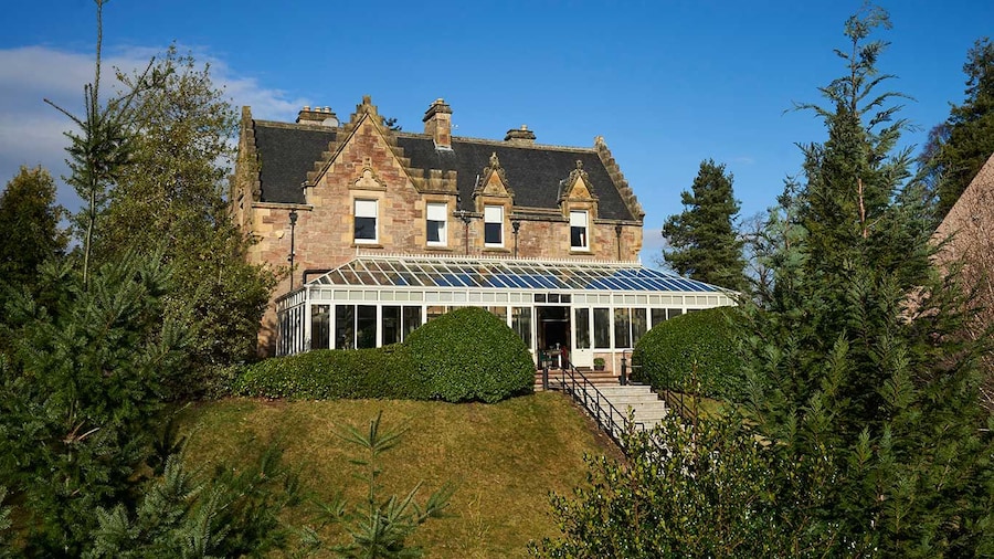 Lochardil House Hotel