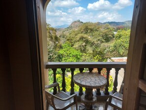 Vista a la montaña