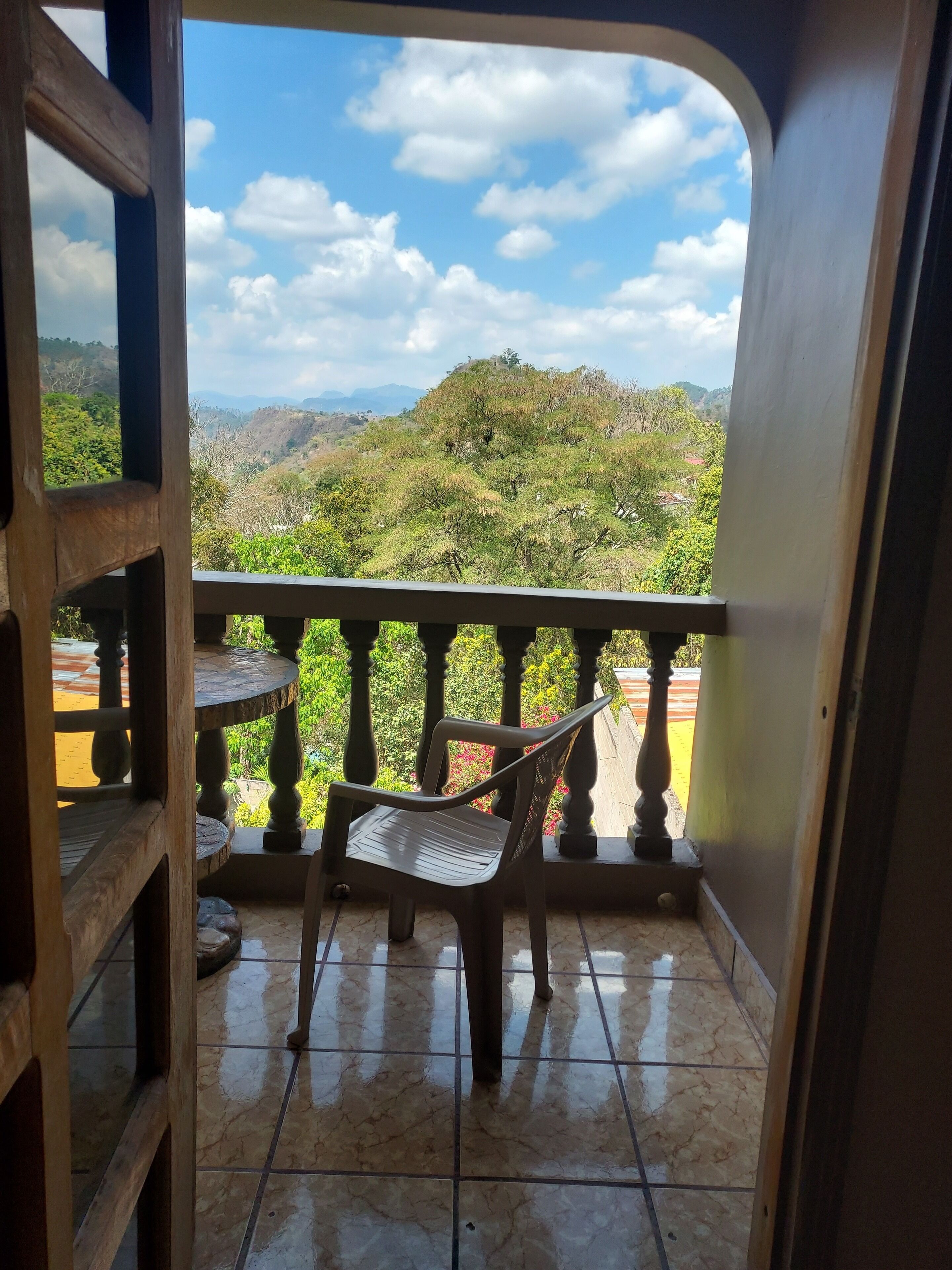 Habitación doble Confort, vista a la montaña, en el área del jardín | Terraza o patio