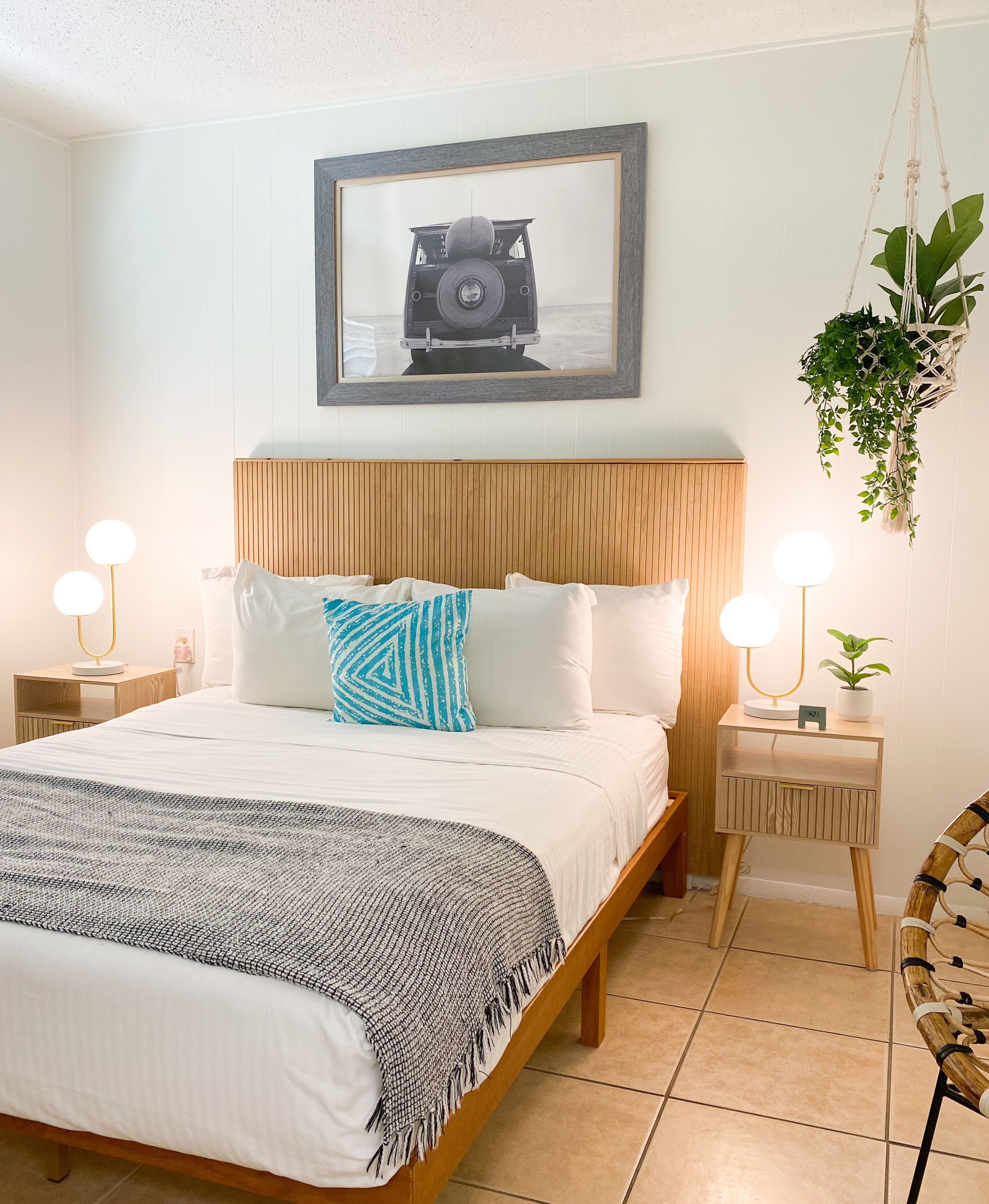 Studio | Didekorasi berbeda-beda dan dilengkapi dengan perabotan berbeda-beda