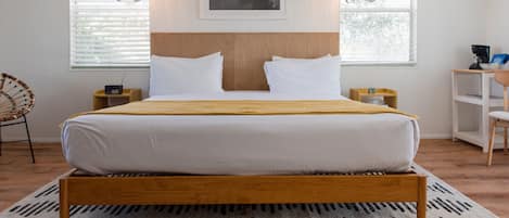 Studio | 1 bedroom, individually decorated, individually furnished