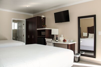 El Royale Hotel Near Universal Studios