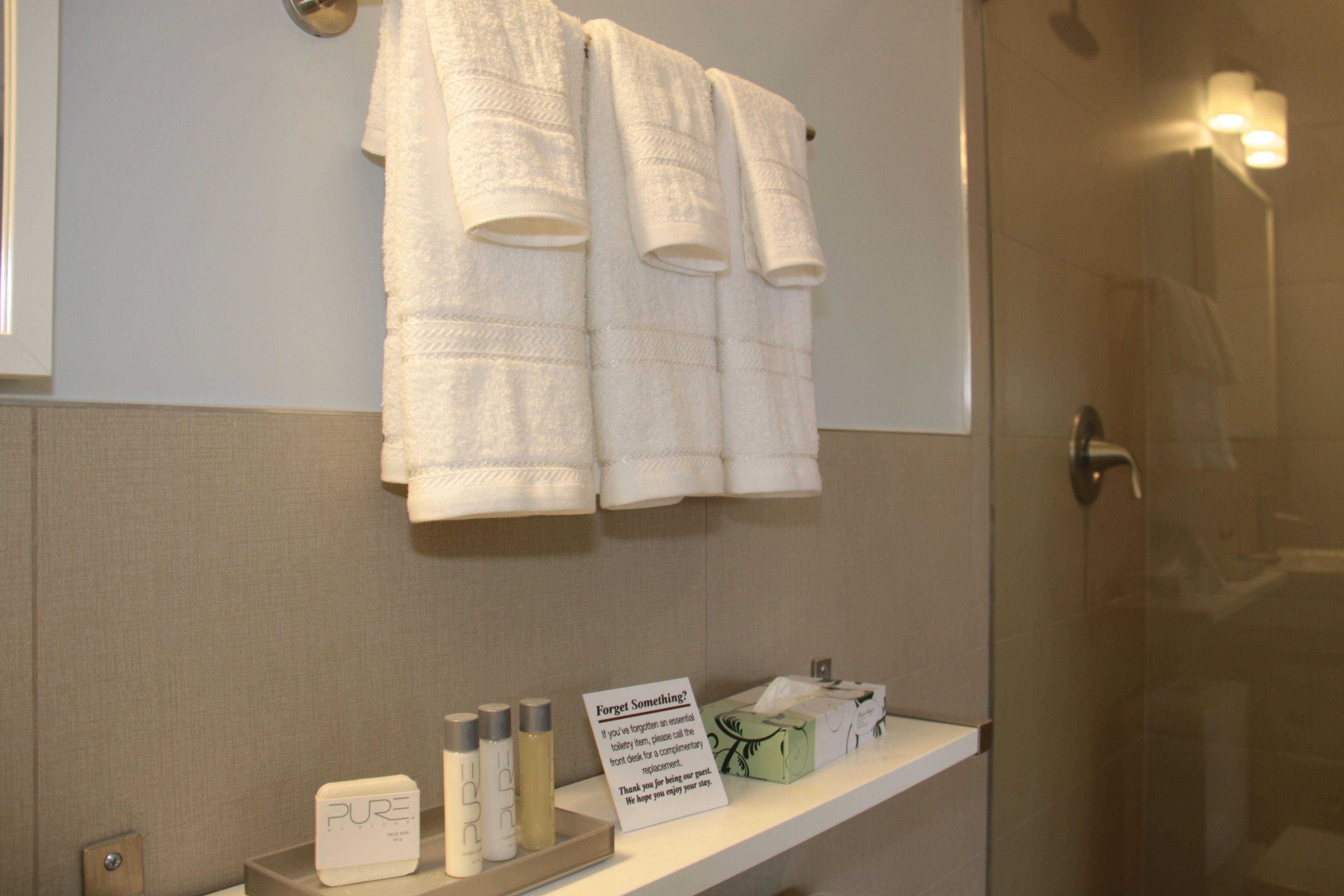 Photo - El Royale Hotel - Near Universal Studios Hollywood