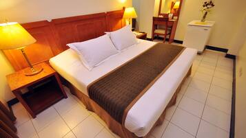 Superior Deluxe Double | Minibar, individually furnished, desk, rollaway beds