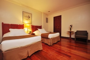 Tomannsrom – deluxe (Superior) | Minibar, individuelt innredet og skrivebord