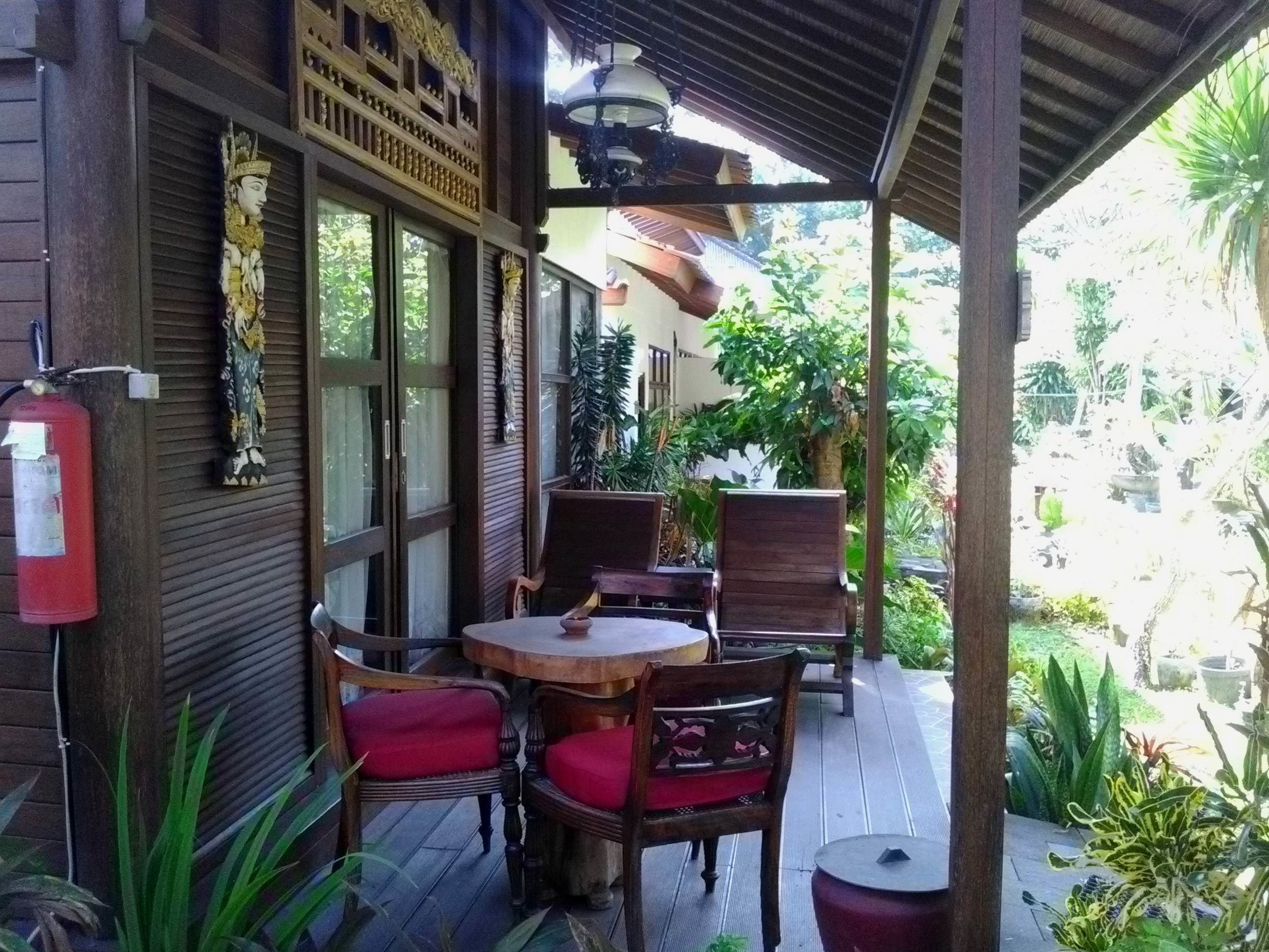 Villa Kayu | Terrace/patio