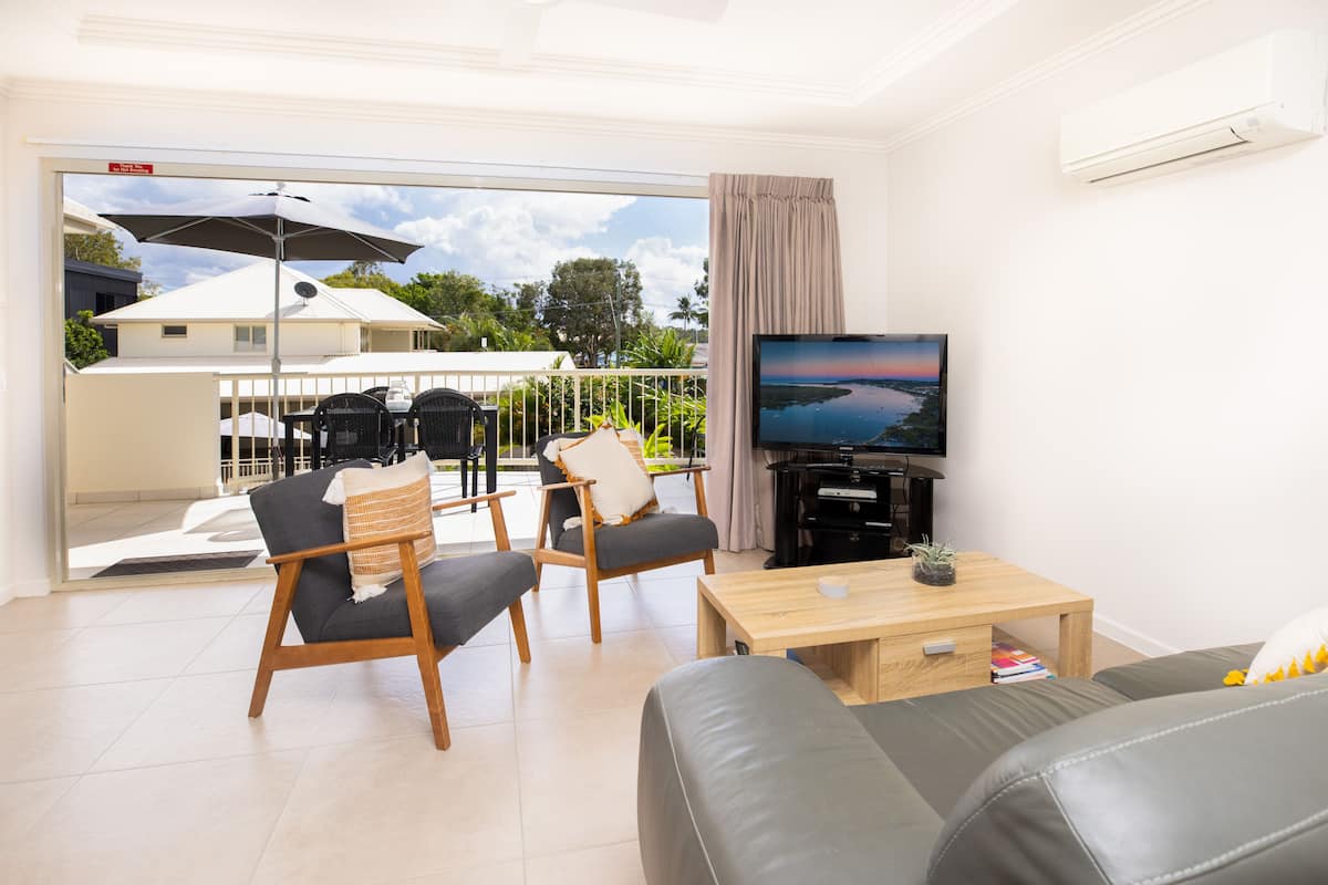 1 bedroom, individually furnished, iron/ironing board, free WiFi
