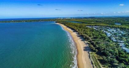 The Shores Holiday Apartments