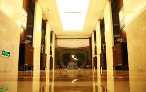 Hallway - Grand Barony Zhoushan (Zhoushan)