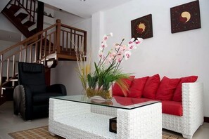 Junior Suite Duplex - The Dale Pattaya Boutique and Spa (Pattaya)