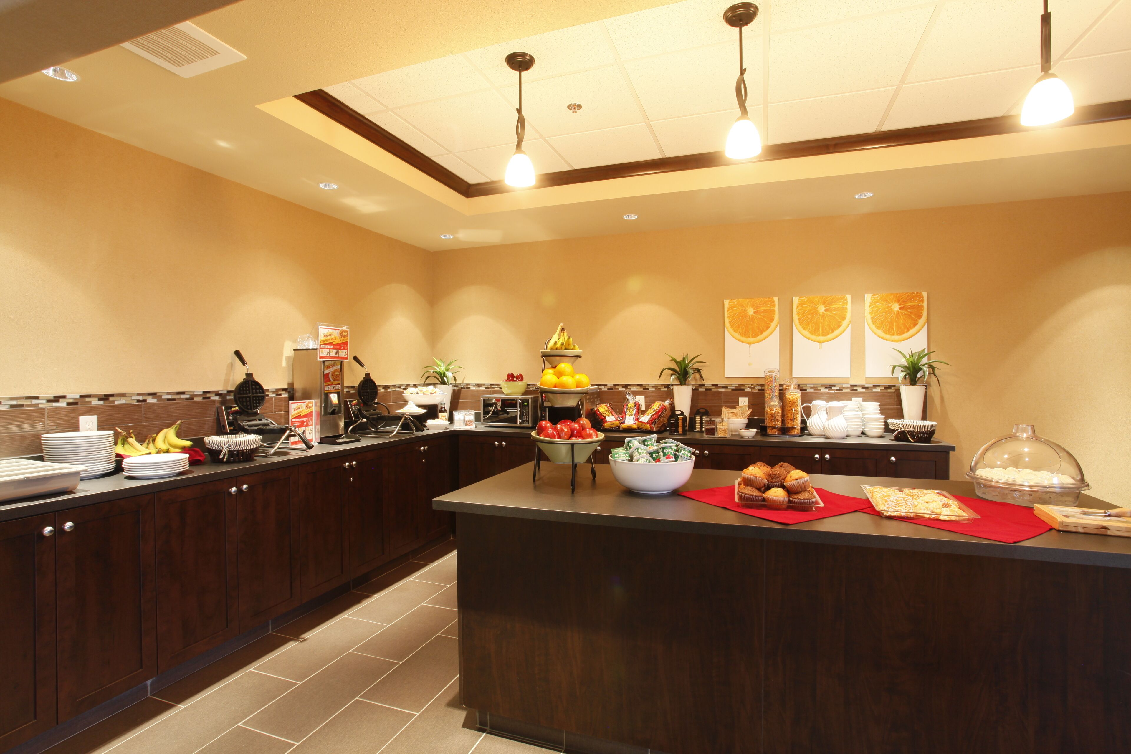 free daily on-the-go breakfast