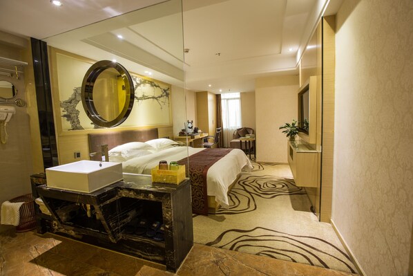 Ropa de cama de alta calidad y minibar