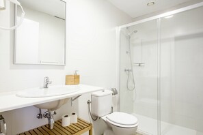 Familienstudio (Executive) | Badezimmer | Handtücher
