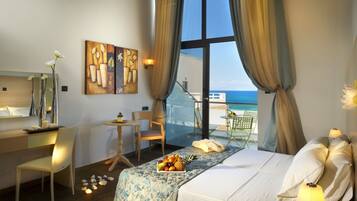 1 soverom, minibar, safe på rommet og skrivebord