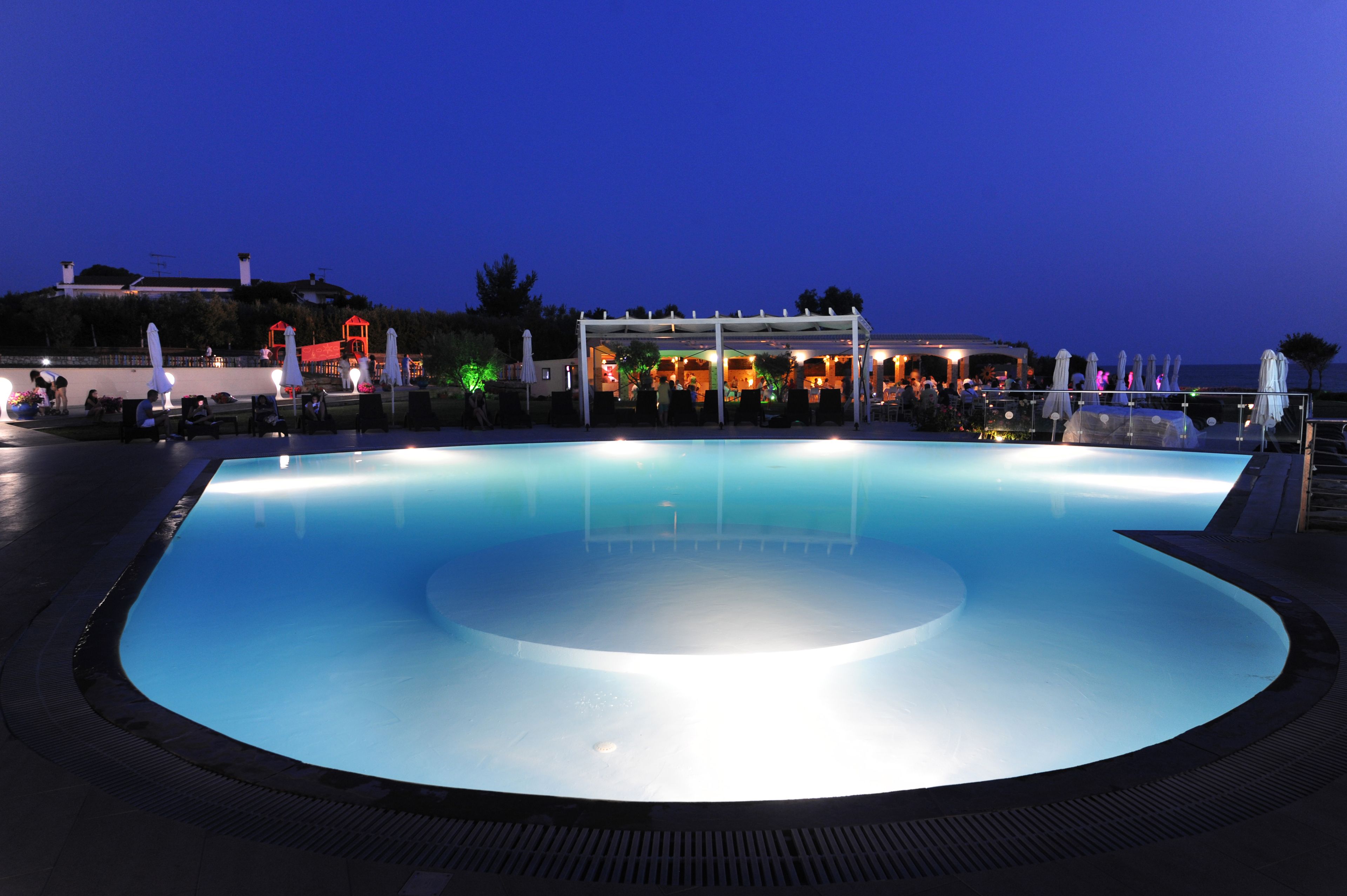 children’s play area – outdoor