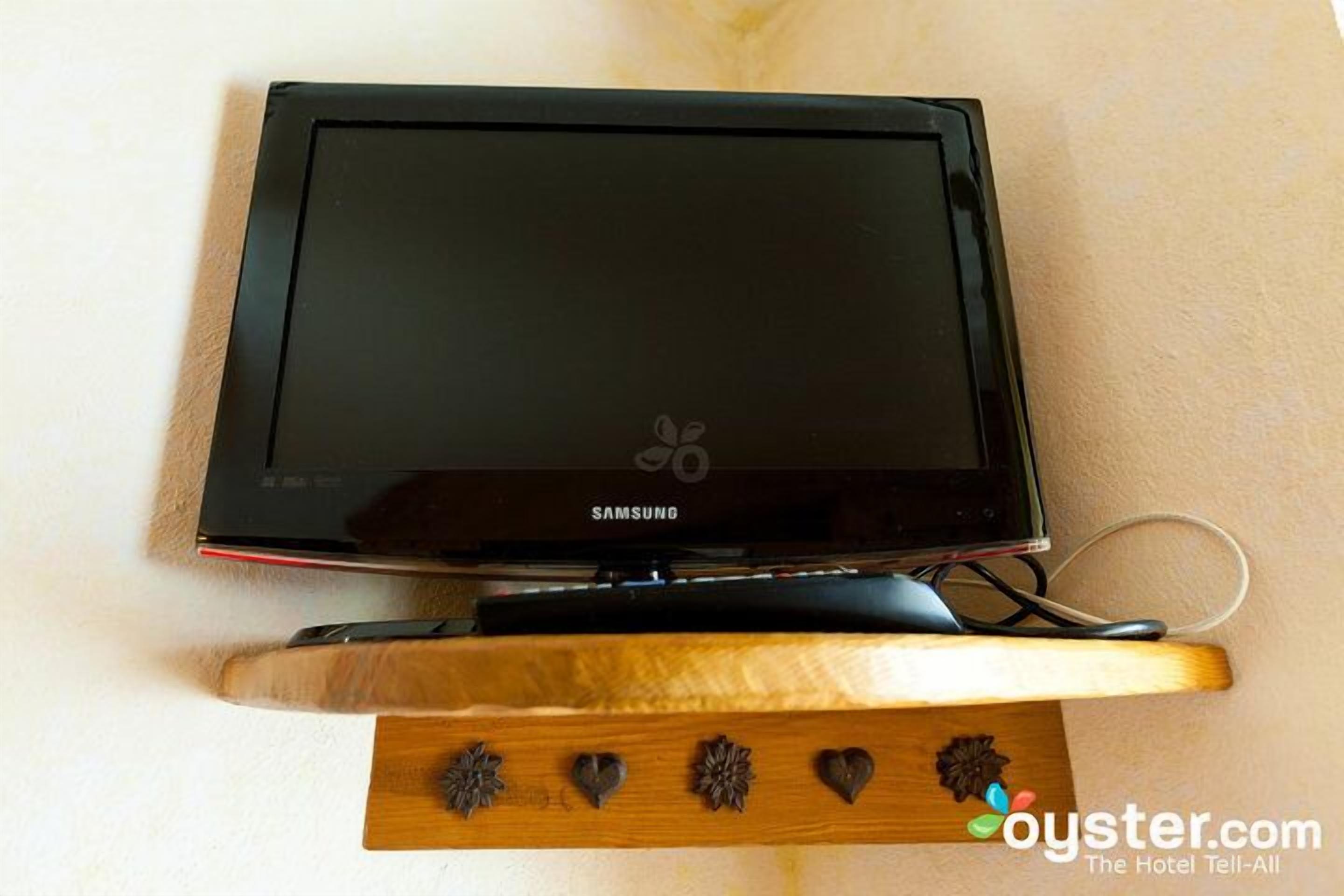 superior double room | 1 bedroom, down duvets, free wifi, bed sheets