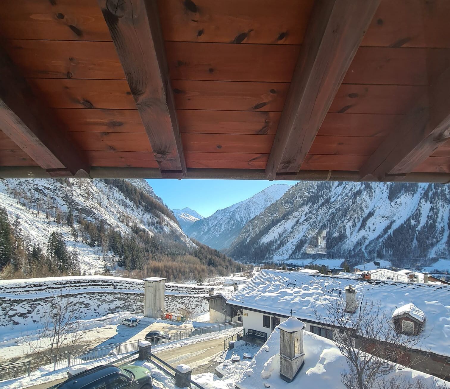 classic room, mountain view, mountainside | 1 bedroom, down duvets, free wifi, bed sheets