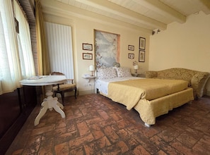 Ropa de cama de alta calidad y cubrecamas