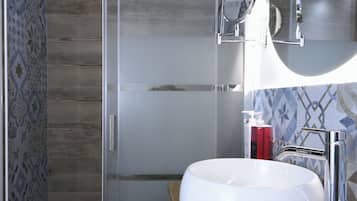 Classic Double Room | Bathroom