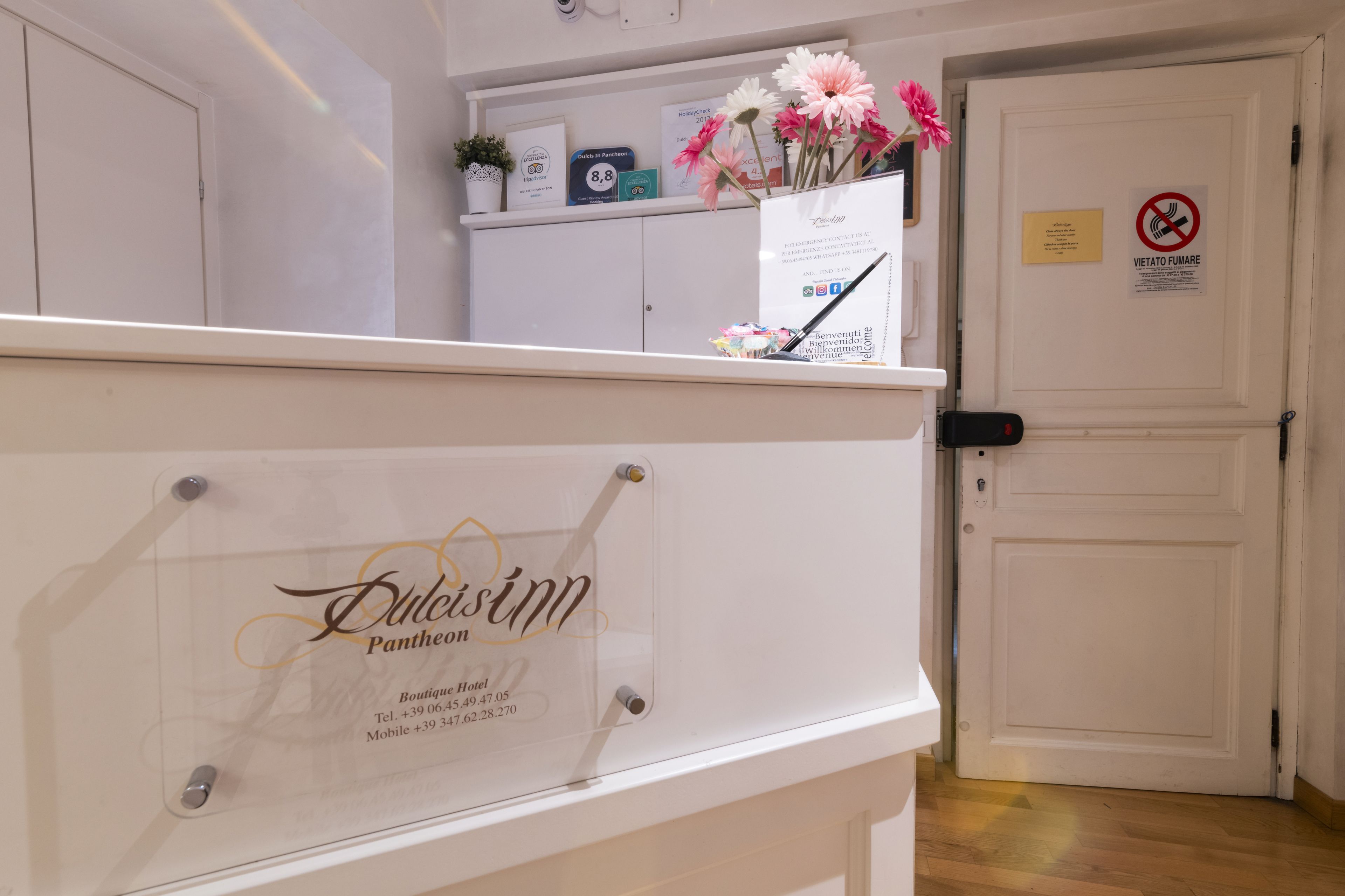 Foto - Dulcis In Pantheon