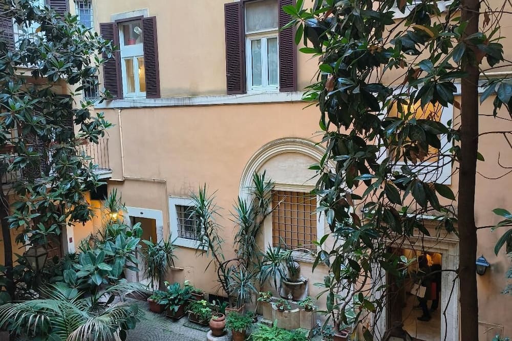 Dulcis Inn Pantheon