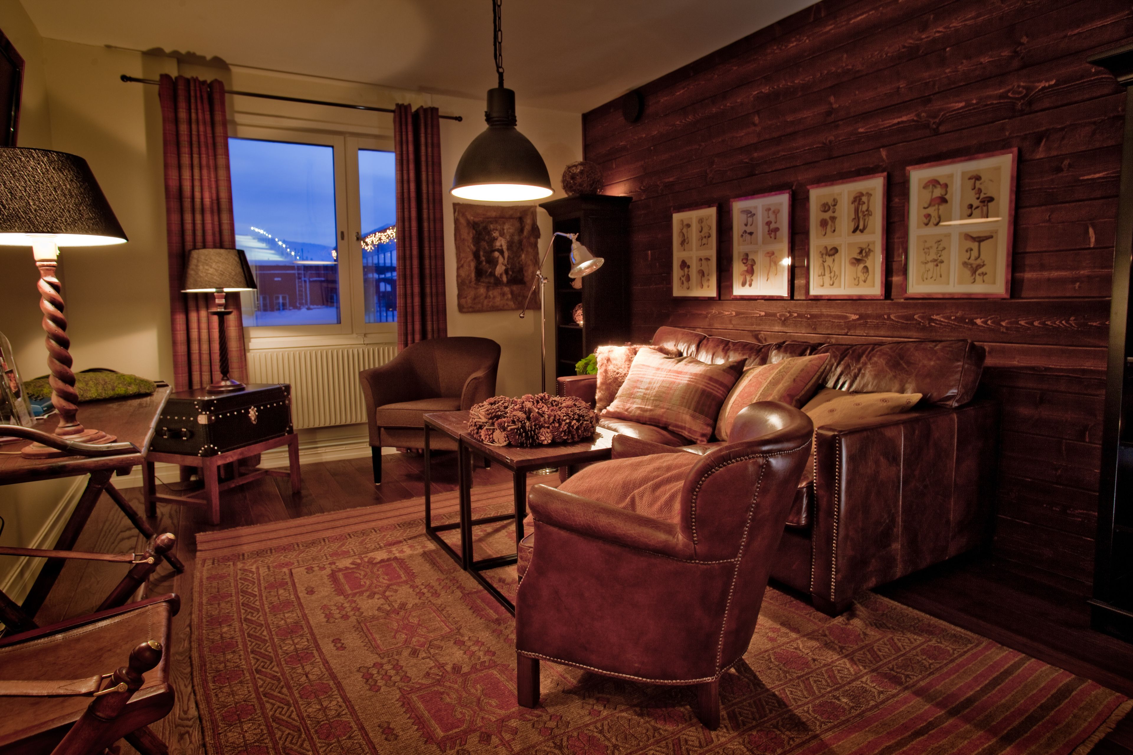 suite | cots/infant beds, free wifi, bed sheets