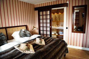 小型套房 | 羽绒被、遮光窗帘、婴儿床、免费 WiFi