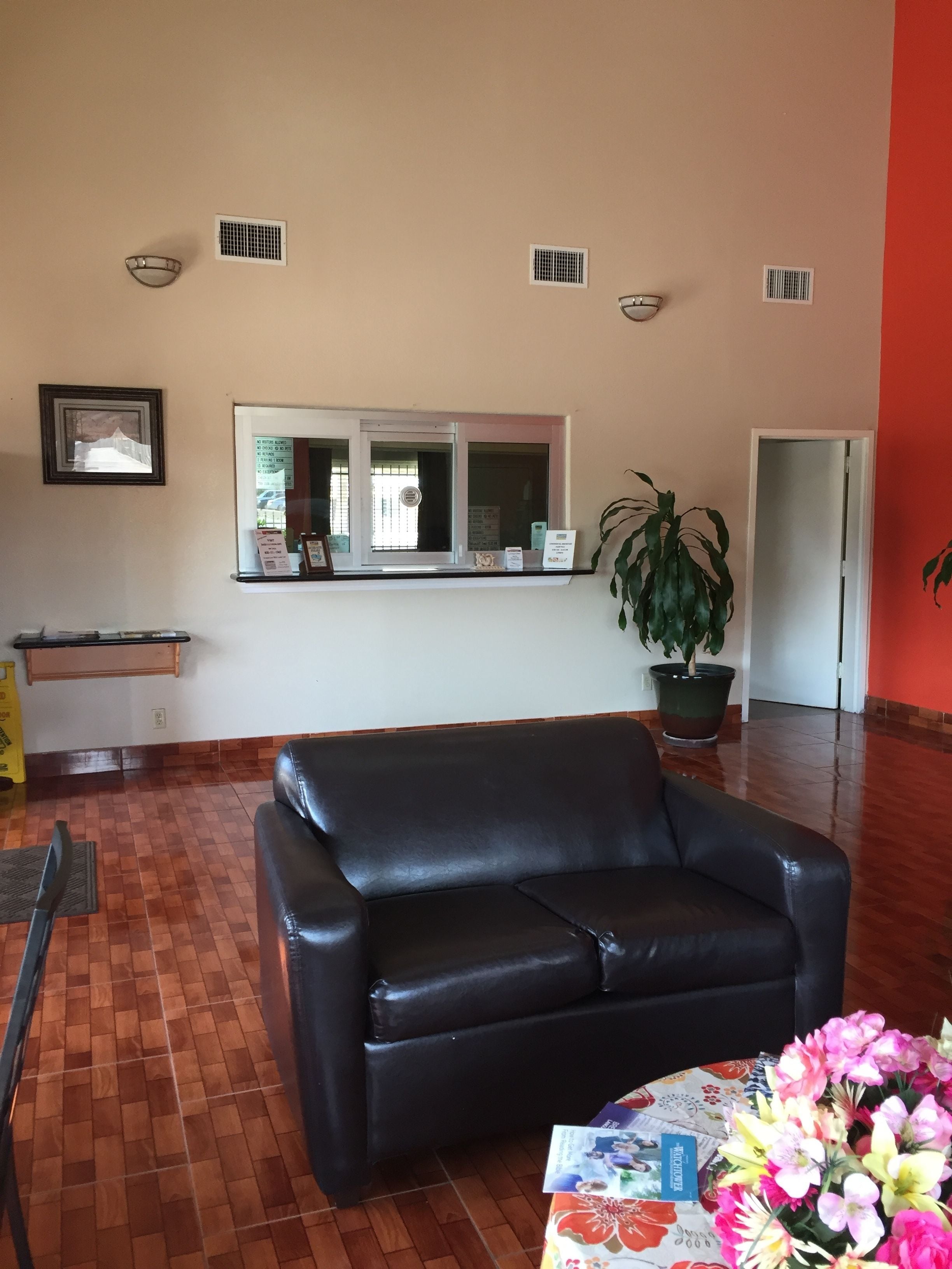 Check-in-/Check-out-Schalter