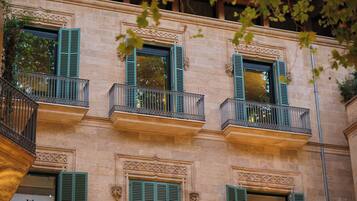 Fachada de la propiedad