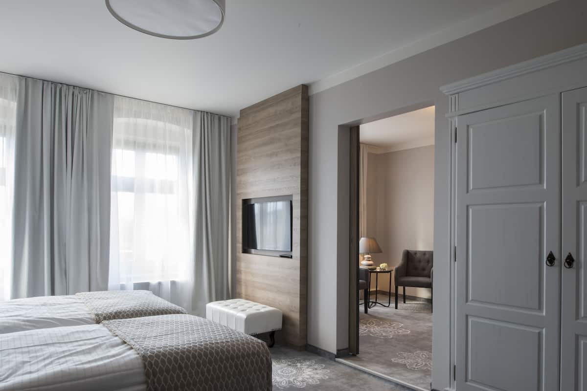 1 bedroom, desk, laptop workspace, iron/ironing board