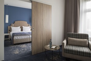 Flat-screen TV - Hotel Via Regia - VIAs-Hotels (Görlitz)