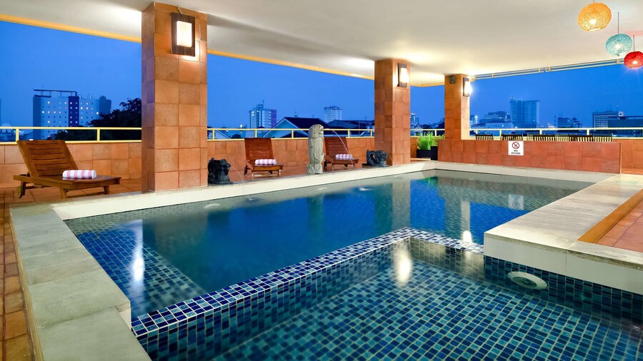 Best Western Plus Makassar Beach