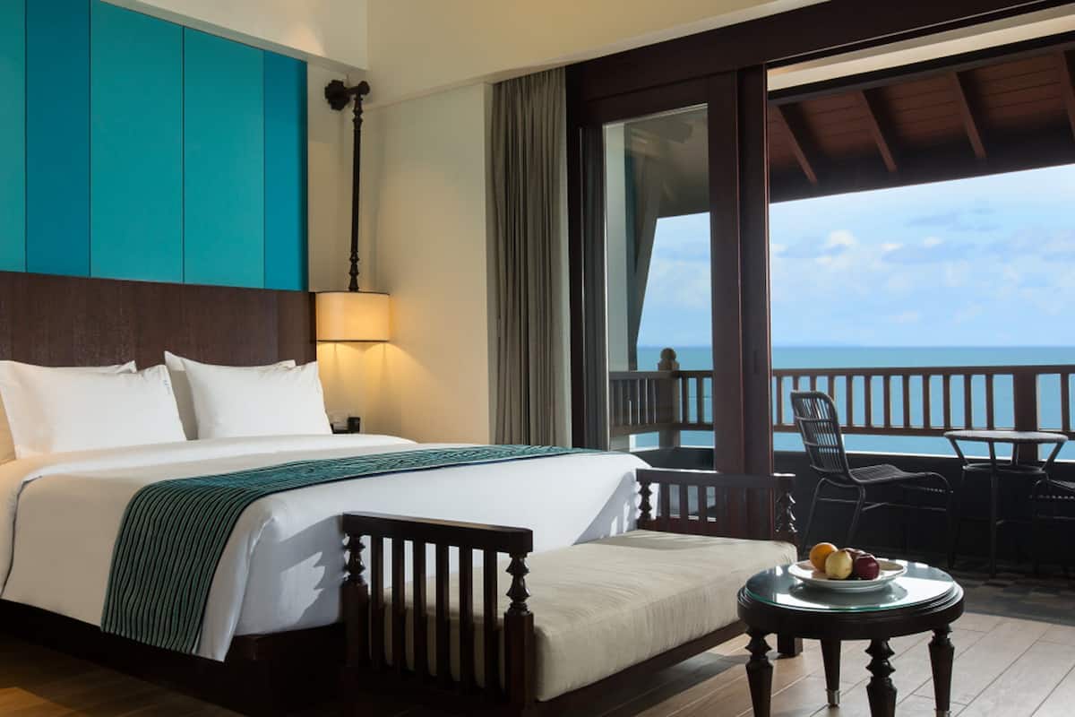 Beach/ocean view