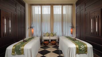 Salas de tratamiento para parejas, tratamientos corporales, aromaterapia