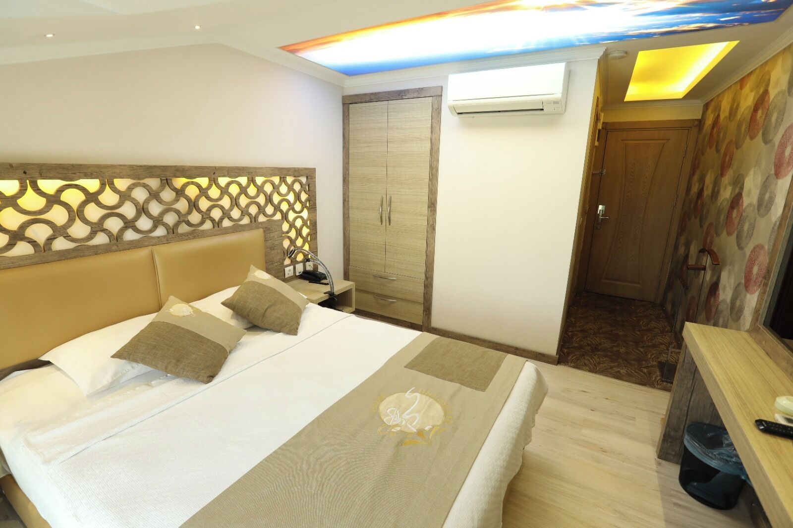 Kamar